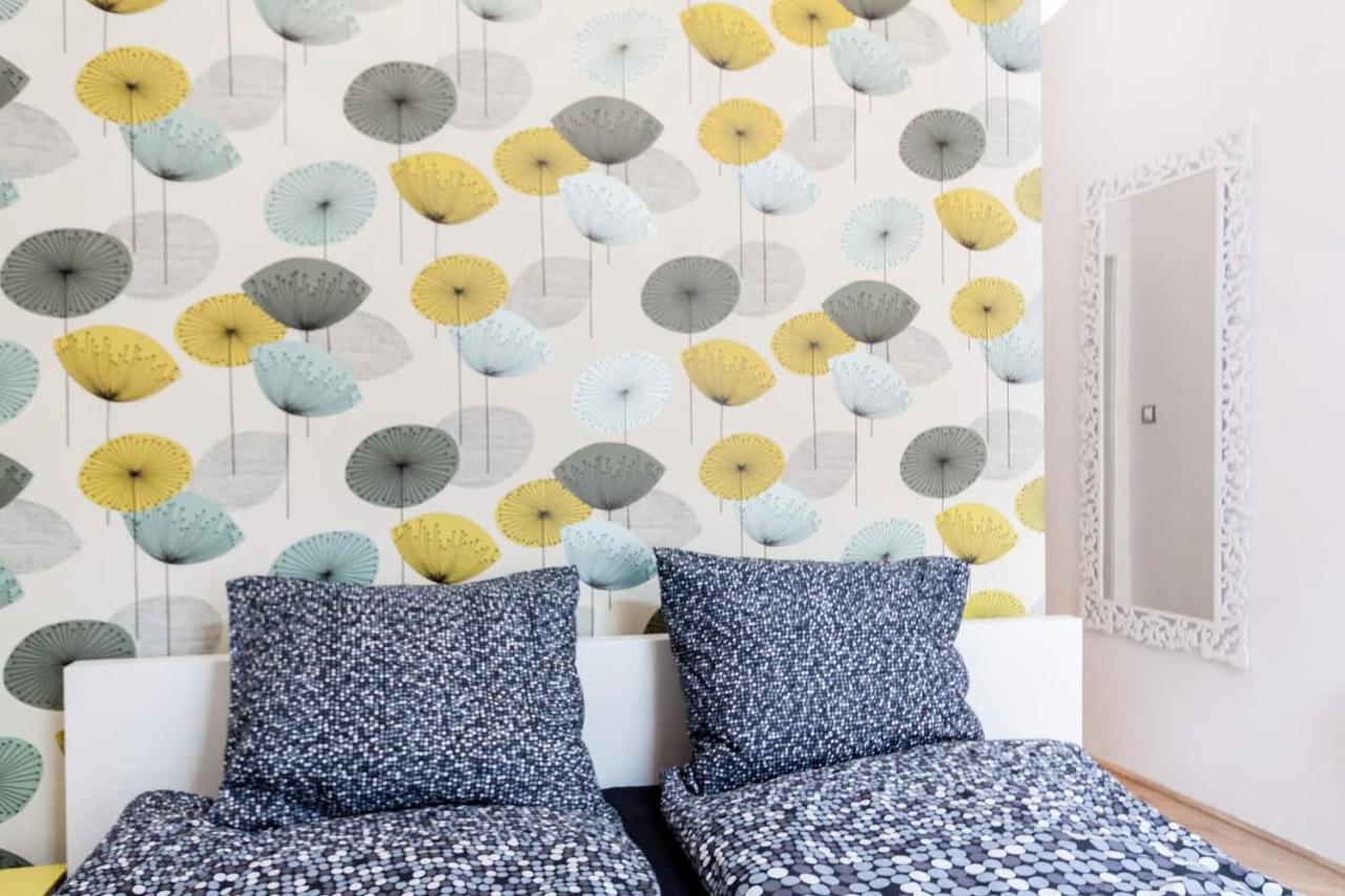 Bpr Sophisticated Astoria Suite With Balcony Boedapest Buitenkant foto